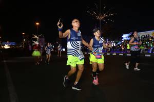 BIB: 421, 2177, 47147
                            <button type="button" onclick="openModal(23048265)" class="btn btn-primary btn-sm float-right btn-popup" data-toggle="modal" data-target=".modal-high-quality">
                        <i class="fas fa-shopping-cart"></i> Add to Cart
                    </button>
                                            <button type="button" onclick="isThisMe(23048265, true)" class="btn btn-success btn-sm float-right btn-popup btn-isme hidden" data-toggle="tooltip" data-placement="bottom" title="นี่คือรูปของคุณใช่ไหม คลิกที่นี่เพื่อเอาเข้าอัลบั้ม">
                        <i class="fas fa-plus"></i> Add to album
                    </button>
                    <button type="button" onclick="isThisMe(23048265, false)" class="btn btn-warning btn-sm float-right btn-popup btn-isnotme hidden">
                        <i class="fas fa-ban"></i> Remove from album
                    </button>